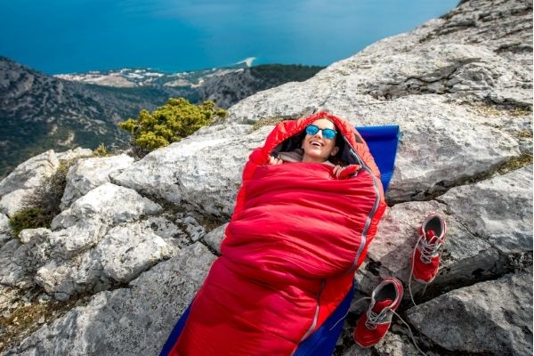 camping-sleeping-bag